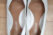 Clarks White Leather Ballet flats