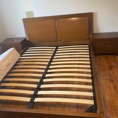 Kingsize bed
