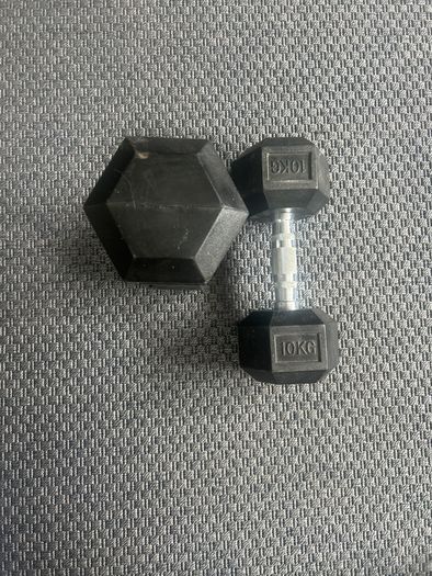 10kg dumbbell