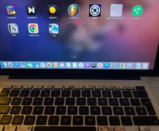 Apple MacBook pro 15 16gb ram 1tb  intel core i7 MS OFFICE +Adobe