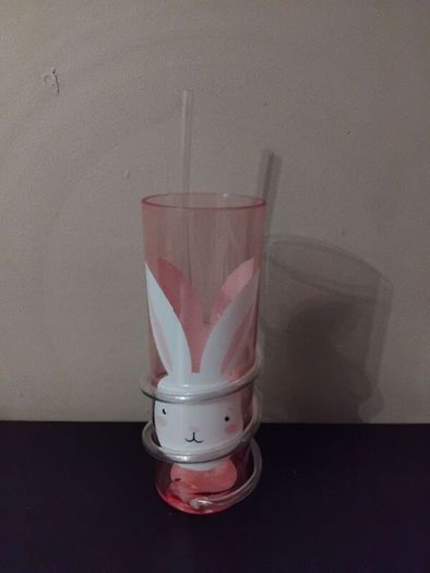 easter drinks containers both new