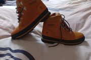 Timberland Boots ((Kids Size 3))