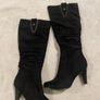 Suede boots Image 2