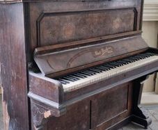 Piano for sale