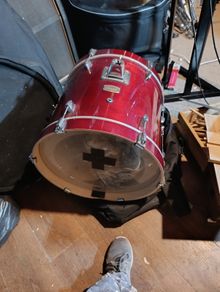 Yamaha stage custom 18 inch bass drum