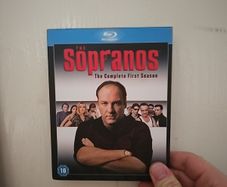 sopranos complete first season blu-ray