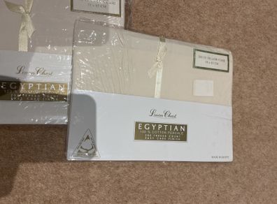 cream pillow cases