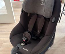 Maxi Cosi SWIVEL car seat