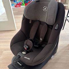 Maxi Cosi SWIVEL car seat