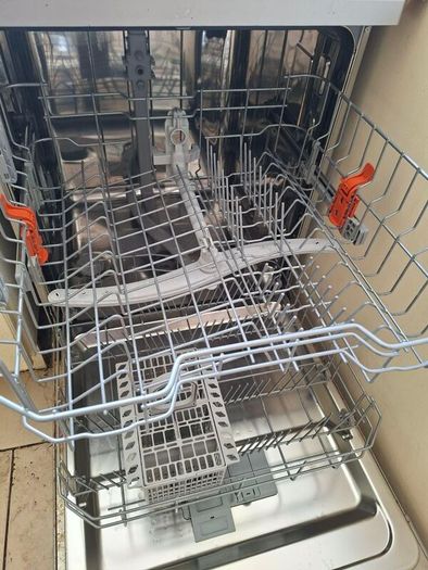 Hotpoint dishwasher
