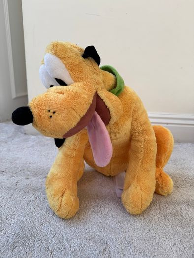 Disney Pluto Plush Doll Stuffed Animal Toy Official Store approx. 45 cm. his neck is too loose Tag is damaged Please see pictures