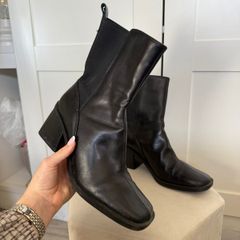 ladies boots