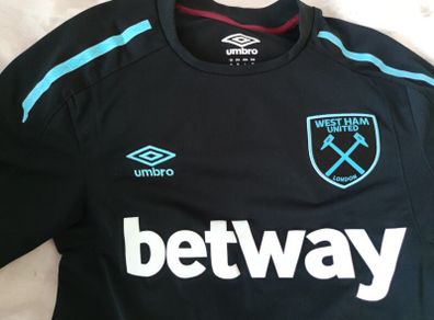 Umbro West Ham Utd Jersey Size M