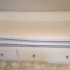 IKEA HEMNES Day Bed with 3 drawers and 2 mattresses