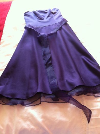 3 deep purple bridesmaids dresses,Alfred Angelo,knee length sizes 8,10,16,also 3matching crovatt and one page boy crovatt ,worn once,can be sold separate
