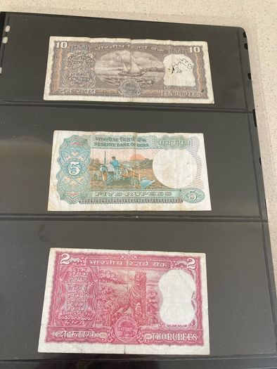 India banknotes circulated