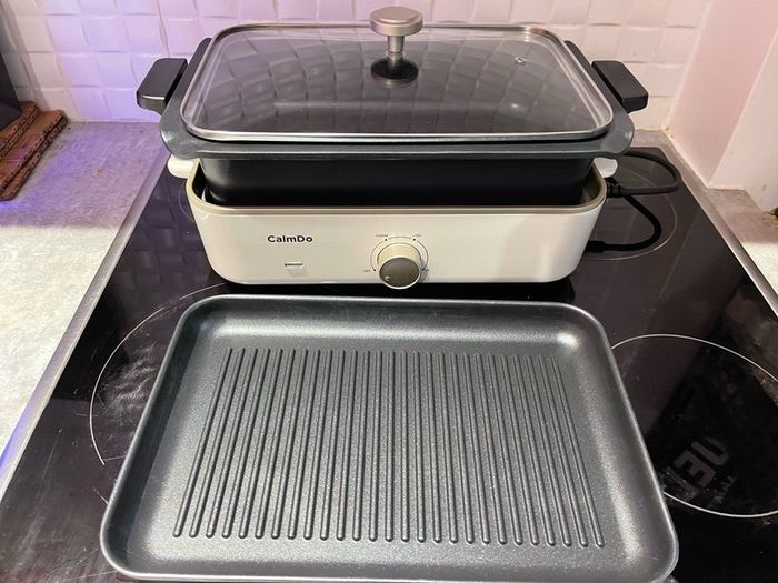 BRAND NEW 1400W household multi-function cooking pot diy electric hot pot household smoke-free electric grill BBQ machine grill