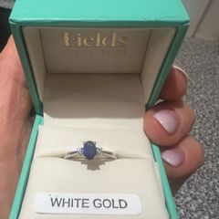 diamond / saphire ring