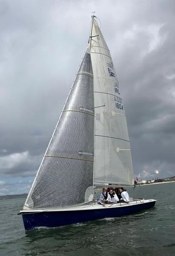 Racing Sailing Boat - Excellent Condition