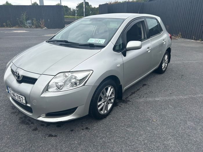 2007 Toyota Auris