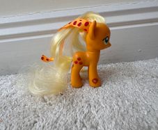 My Little Pony 2010 G4 Friendship is Magic AppleJack Hair Ribbon approx. 7.5 cm. Used Please see photos