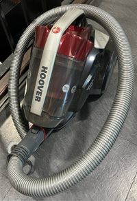 Vacuum Cleaner
