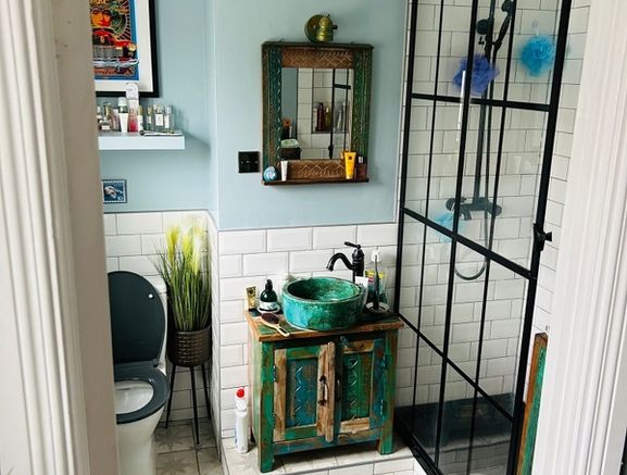 Tiler & Plumber
