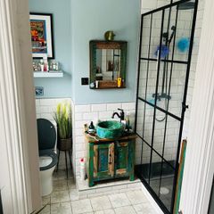 Tiler & Plumber