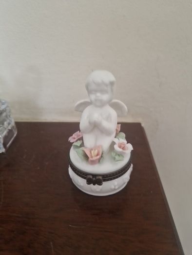 cherub trinket box