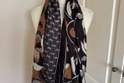 Black beige generous viscose scarf - new