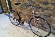 retro ladies bike( can deliver)