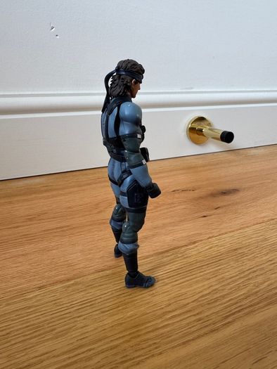 Figma Solid Snake MGS2 action figure ver 2.0
