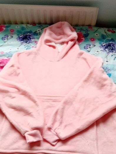 snuddie oversized blanket hoodie with pocket one size