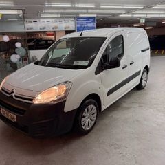 2015 (152) Citron Berlingo Van