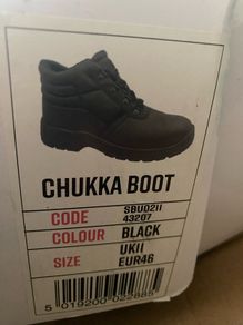 Steel toe boots