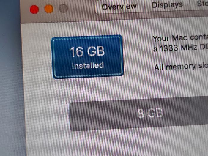 Apple MacBook Pro Model A1278, macOS High Sierra, Intel Core i5, 2.3GHz, 16GB Ram, 128GB SSD, Keyboard issues