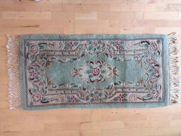 Green Chinese Style Rug (2x4 foot)