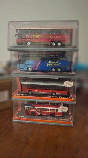 corgi english bus