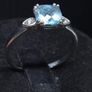 Vintage 9ct White Gold Aquamarine Diamond Ring Size 58 Image 3