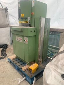 Double Mitre Saw