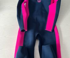 Kids Wetsuit age 9/10 Pink and Navy