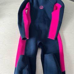 Kids Wetsuit age 9/10 Pink and Navy