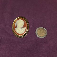 Vintage Cameo Brooch