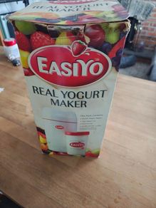 Easiyo Yogurt Maker