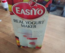 Easiyo Yogurt Maker