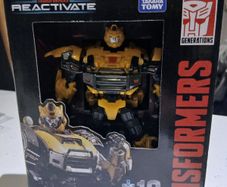 Transformers Studio Series Deluxe Class Bumblebee Gamer Edition