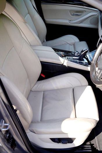 BMW 5-Series 2012