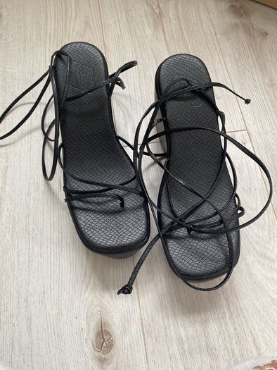 Chunky Gladiator Style lace up shoe