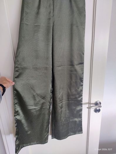 Skylar Rose Olive Green Satin Striped Wide-Leg Trousers ]
