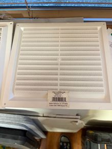 ventilation grille with fly screen